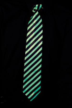 Cravate vert fluo rayée