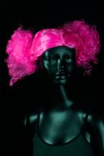 Perruque couettes fluo rose avec cheveux friss