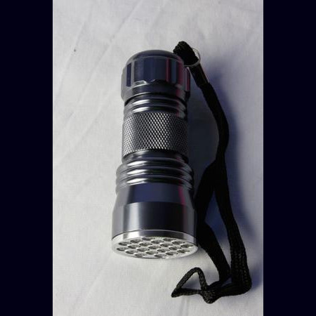 Projecteur Lumière Noire UV 50W IP66 - 395-400 Nm - Étanche Pour Fêtes, Body Painting, Décoration