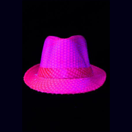 Chapeau fluo rose tissus à strass 