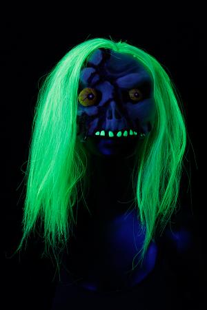 Masque Halloween avec cheveux phosphorescents