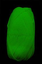 Laine fluorescente vert UV