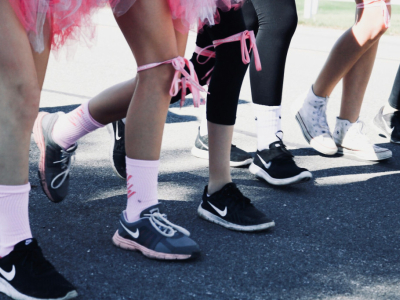 Octobre Rose fluo : votre événement en 5 étapes