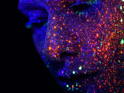 Paillettes fluo : pourquoi les vôtres ne brillent pas