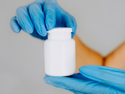 Gel UV périmé : ce que vous risquez vraiment